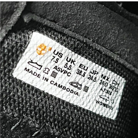 Women’s Timberland Boots 7.5 - Picture 6 of 11